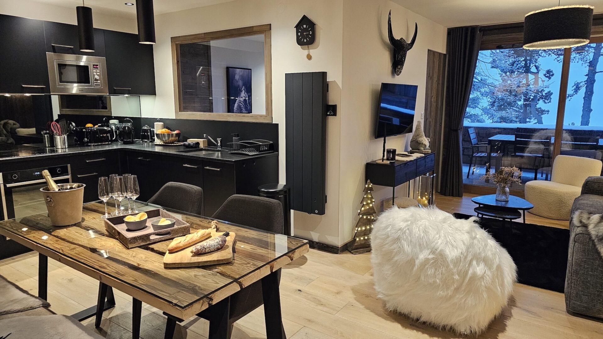 Appartement B03 résidence Cassiopée vue sur les montagnes